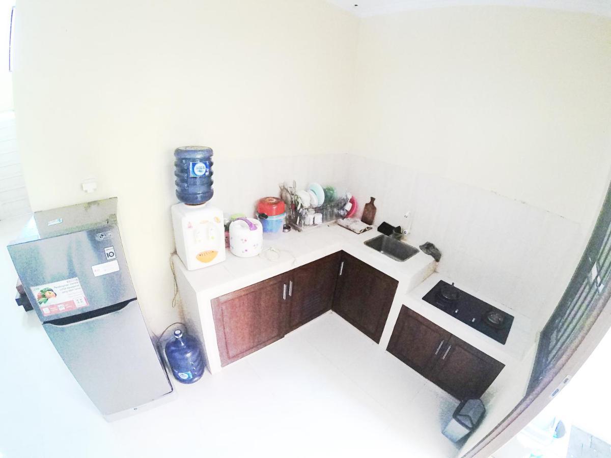 Minggiran Street Homestay Jogja Джокьякарта Экстерьер фото