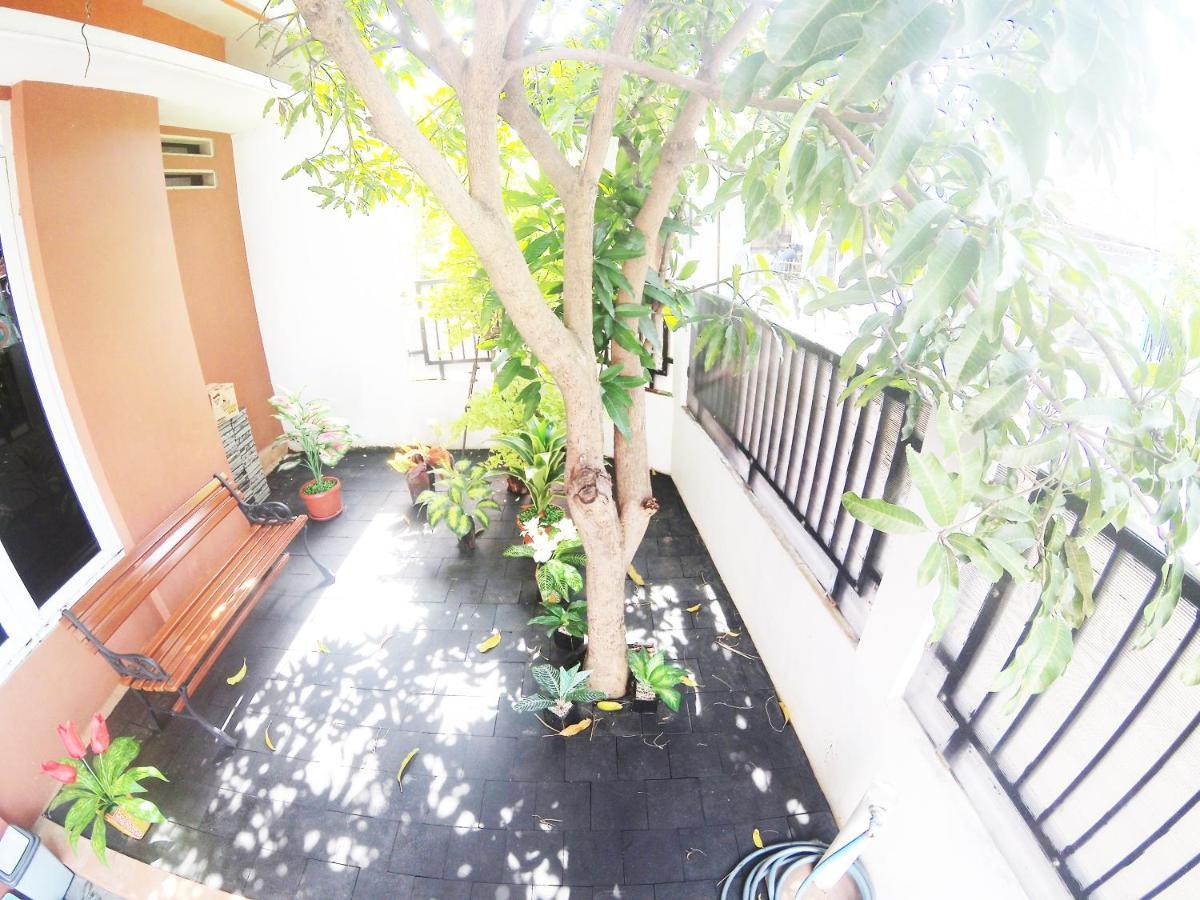 Minggiran Street Homestay Jogja Джокьякарта Экстерьер фото